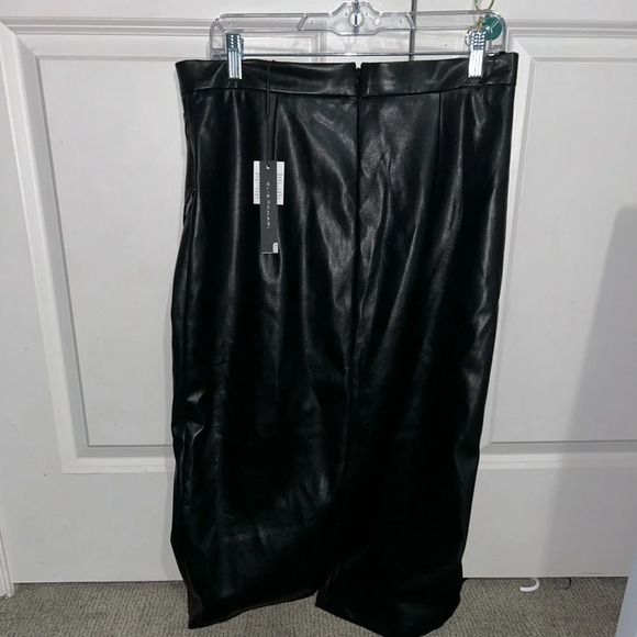 Ellie Tahari black skirt NWT - Picture 2 of 4